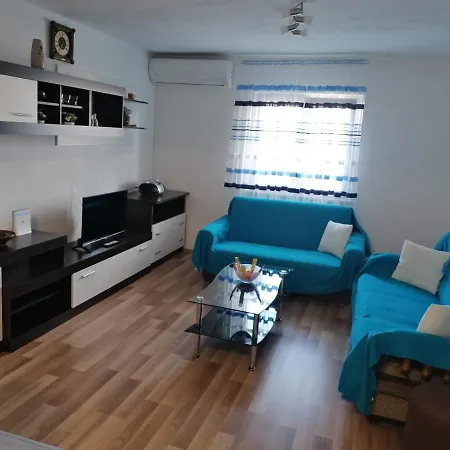 Apartment Slavica Trogir Exterior photo