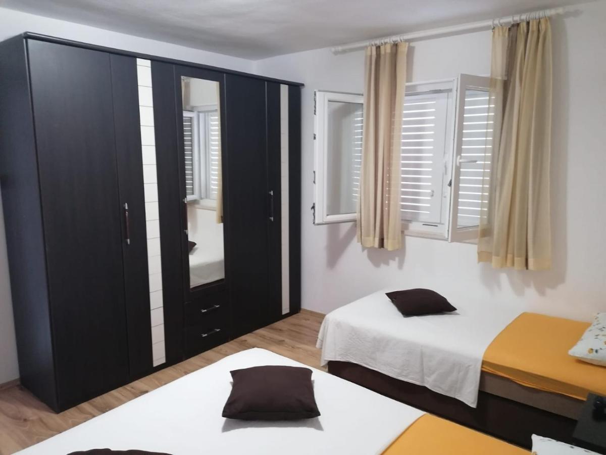 Apartment Slavica *